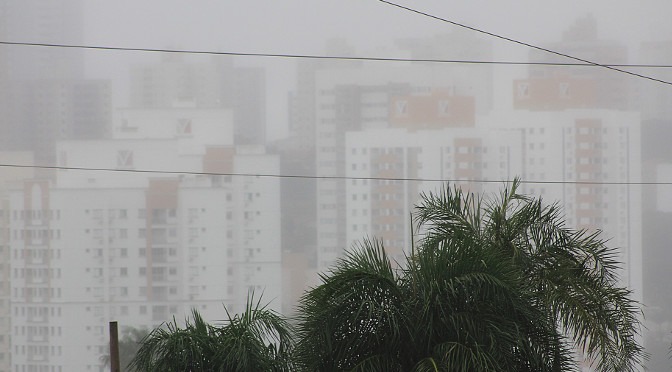 Céu nublado e possibilidade de pancadas de chuva nesta quarta-feira em MS