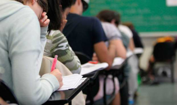 MEC suspende vestibular de 27 graduações com má qualidade