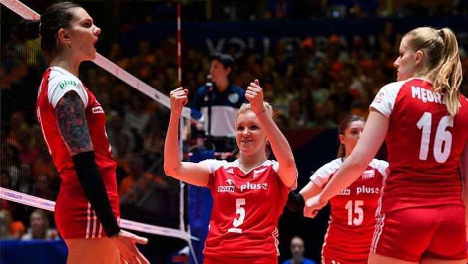 Seleção feminina busca reação, mas perde por 3 a 2 da Polônia na Liga das Nações Polônia derrota o Brasil na Liga das Nações
Foto: Divulgação/FIVB / Estadão