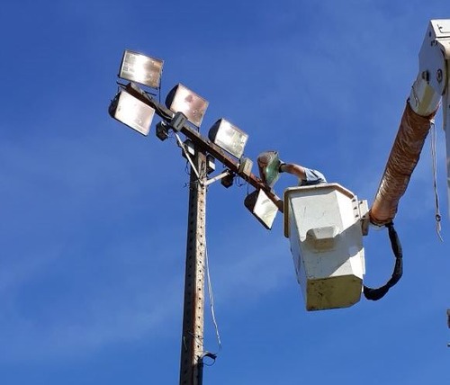 Semsur repara iluminação pública em parques e vias