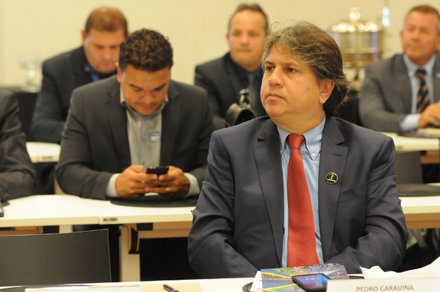 Parlamentares têm até 4 de fevereiro para indicar emendas às prefeituras