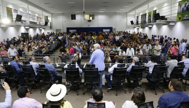 Delcidio assume comando do PTB em evento na Câmara de Campo Grande