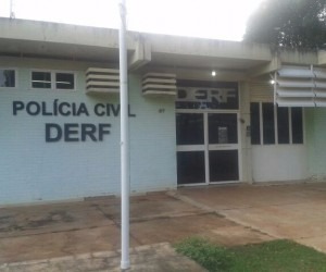 Armas apreendidas foram levadas para a Derf, na Capital - Valdenir Rezende 