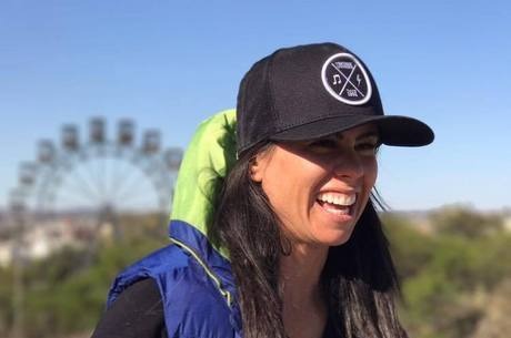 Cantora gospel e pastora Fernanda Fé morre aos 41 anos Fernanda era mãe de três filhos. Reprodução / Facebook