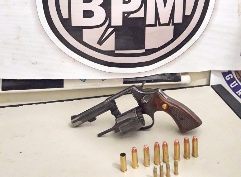 Arma utilizada pelo autor