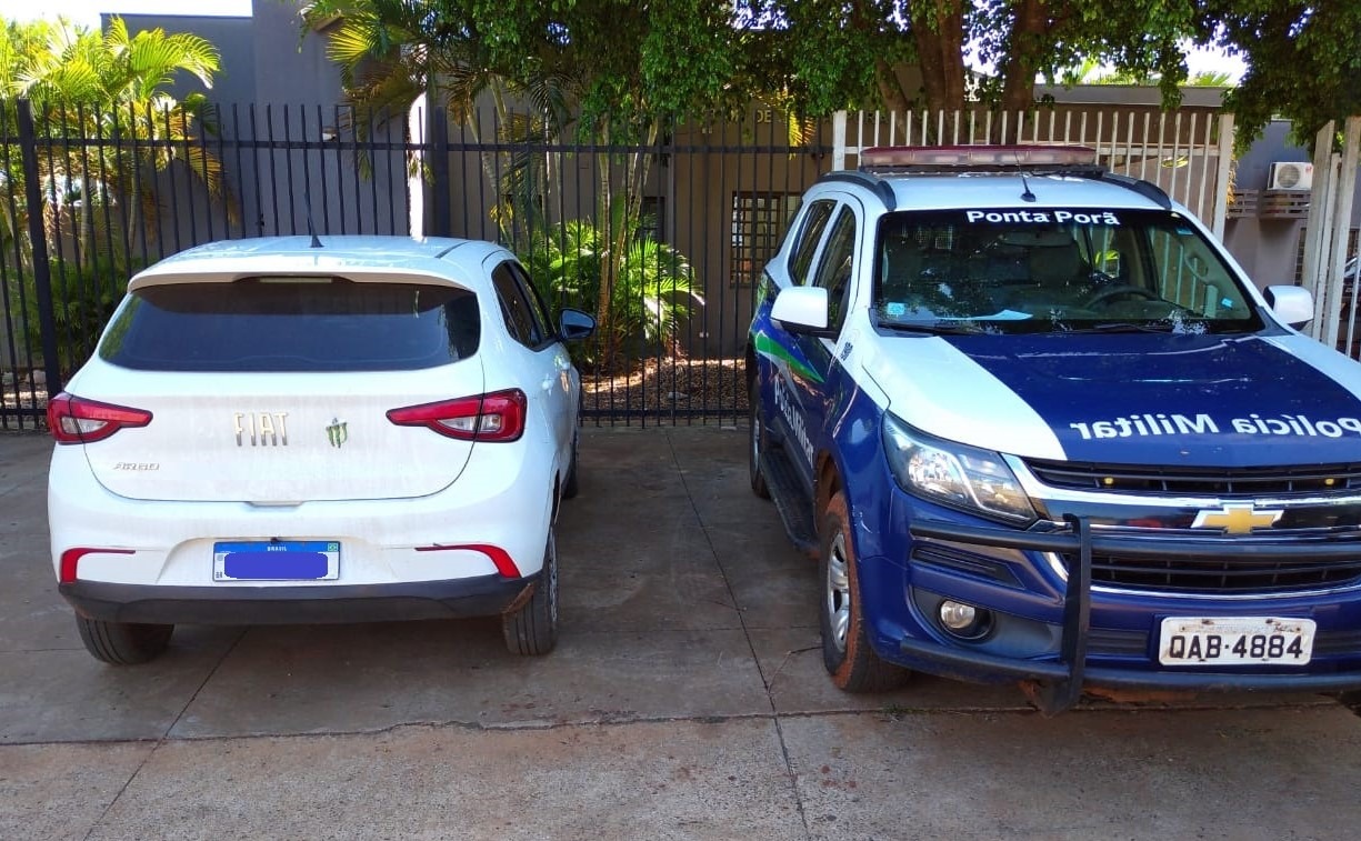 Homem com carro roubado oferece R$ 4 mil pela sua liberdade Homem com carro roubado oferece R$ 4 mil pela sua liberdade