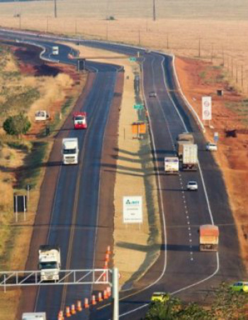 Paralisação de duplicação da BR-163 deve gerar 1,5 mil demissões Duplicação da BR-163 foi paralisada pela CCR - Foto: Divulgação/Arquivo