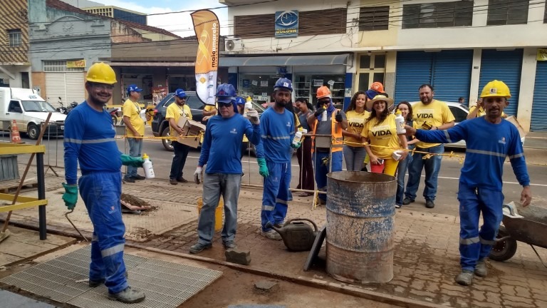 Agetran encerra Maio Amarelo com ação de sensibilização na Rua 14 de Julho Agetran encerra Maio Amarelo com ação de sensibilização na Rua 14 de Julho