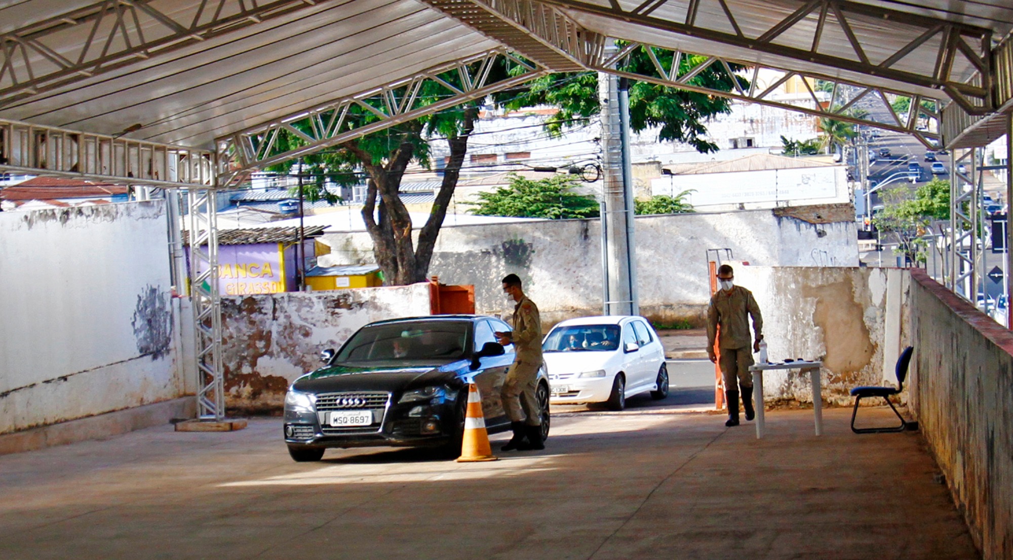 SES amplia número de testes no drive-thru coronavírus de Corumbá
