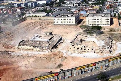 São Paulo – Em 2002, após 46 anos de funcionamento, o complexo do Carandiru começou a ser demolido Divulgação/Sérgio Andrade/ Prefeitura São Paulo