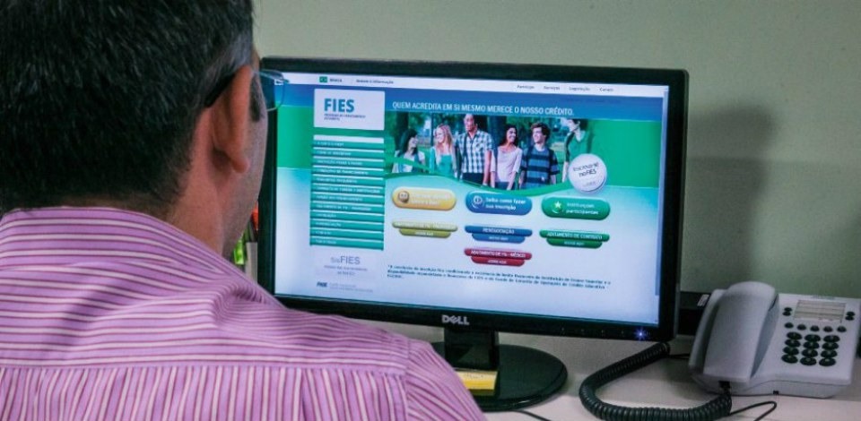 Inscrições para o Fies poderão ser feitas a partir de 25 de junho Inscrições para o Fies poderão ser feitas a partir de 25 de junho