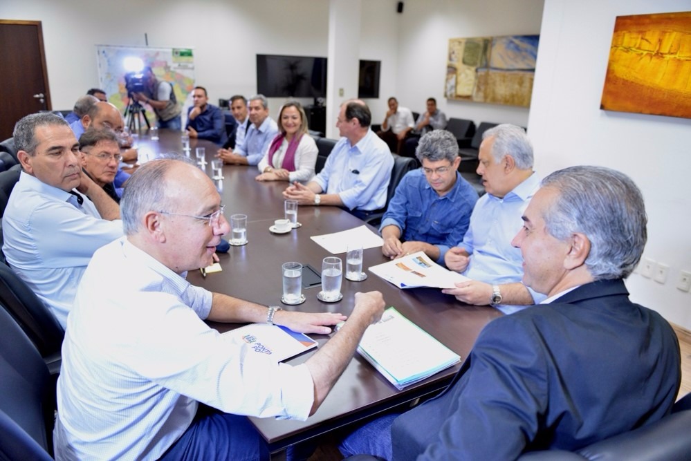 Prefeito e vereadores foram recebidos em audiência