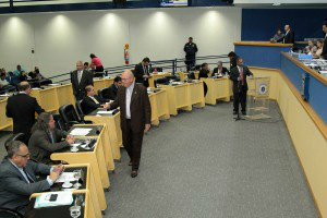 Três projetos são aprovados na sessão de quinta-feira