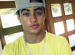 Carlos Vargas Henrique, 22 anos morreu no
Hospital da Sias - Foto: Reprodução / Facebook