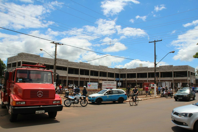 Homem morre soterrado em trabalho de escavação Local foi interditado pela Polícia Militar - Foto: Jornal da Nova