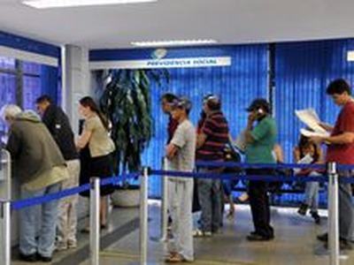 Segurados do INSS têm até dia 28 para comprovar que estão vivos