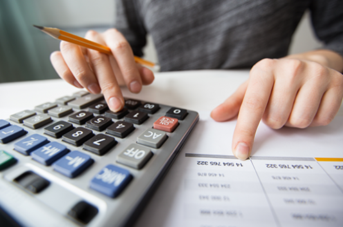 15 milhões de famílias entraram em crise em 2018, diz relatório