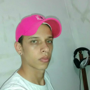 Rapaz tinha saído de igreja quando foi atingido por caminhonete após a virada do ano (Foto: Divulgação)