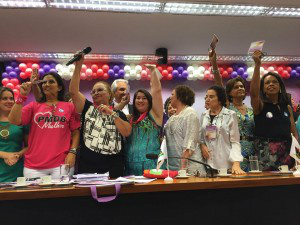 Carla Stefhanini tem trabalho parlamentar reconhecido ao ser eleita vice do PMDB Mulher Nacional Carla Stefhanini tem trabalho parlamentar reconhecido ao ser eleita vice do PMDB Mulher Nacional