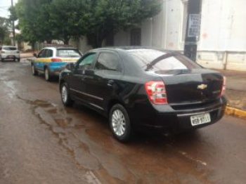 Homem procurado pela justiça é preso com carro furtado em hotel de Ponta Porã