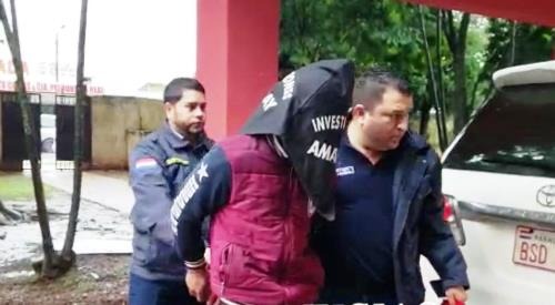Suspeitos são presos por execução de sobrinho e tio na fronteira Adolescente de 17 anos preso pela polícia paraguaia. Porã News