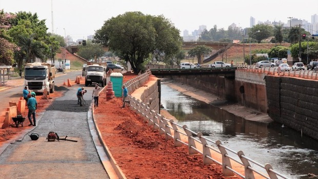 Cronograma de retomada das obras de revitalização do rio Anhanduí é definido Cronograma de retomada das obras de revitalização do rio Anhanduí é definido