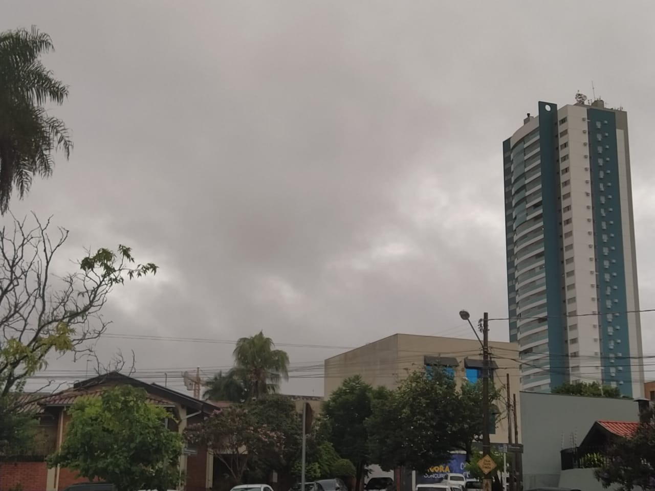 Fevereiro chega com previsão de bastante chuva para o mês