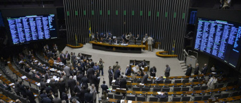 Governo sofre derrota e não consegue acelerar reforma trabalhista Folhapress