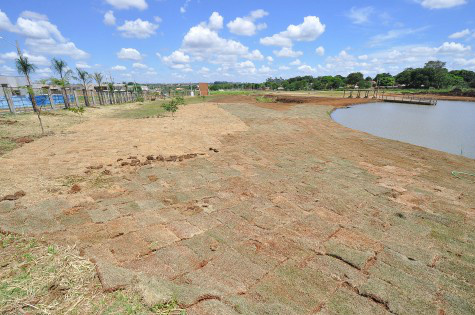 Prefeitura prepara o parque Rego d’Água para a 12ª Festa do Peixe Parque Primo Vicente, no Grande Água Boa, é preparado para receber a Festa do Peixe; este ano a pesca será em dois lagos( Foto: A. Frota/Assecom)