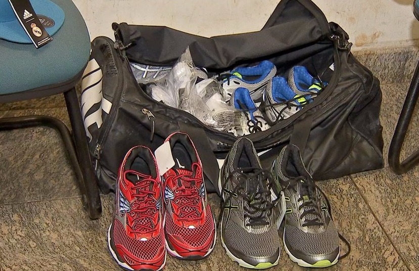 Produtos apreendidos com jovem preso em Campo Grande (Foto: Reprodução)