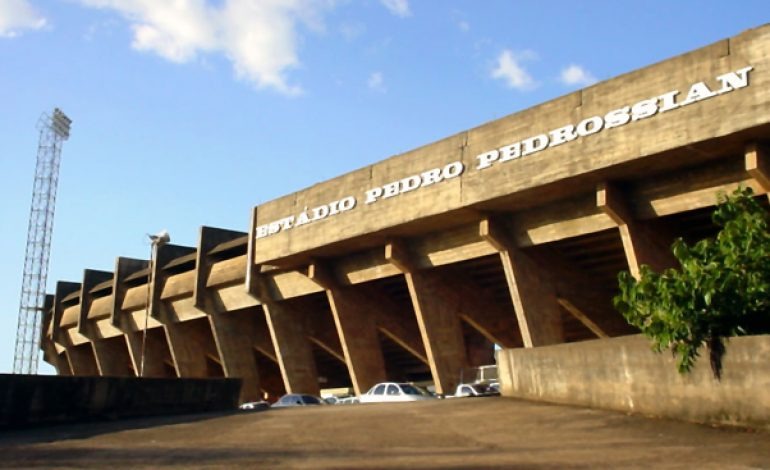 Águia Negra vence Comercial no Morenão e segue na liderança no campeonato