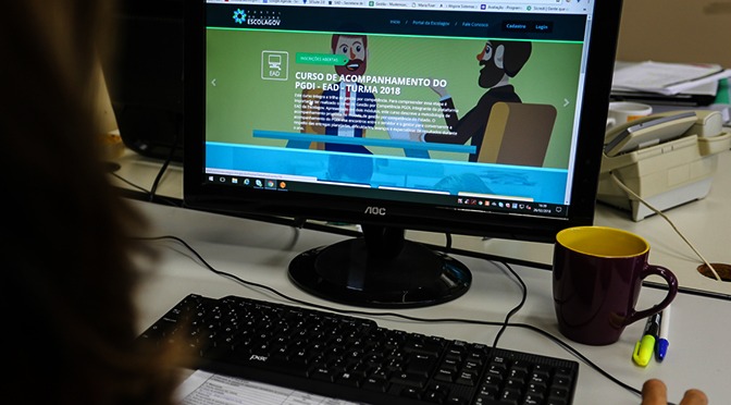 Escolagov estreia Portal com mais leveza e recursos multimídia