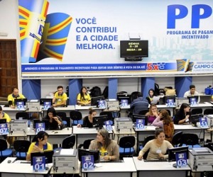 Prefeitura da Capital vai enviar boletos de cobrança por cartas Programa realizado no ano passado - Álvaro Rezende