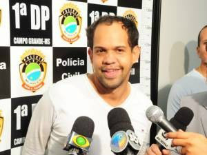 Durante apresentação, ele debochou das pessoas que caíram em sua lábia. (Foto: Rodrigo Pazinato/Arquivo)