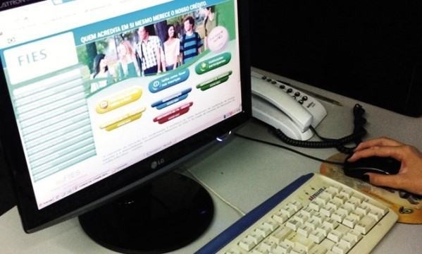 Inscrição para financiamento estundantil encerra hoje