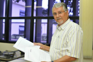 Zeca do PT foi ao MPE denunciar ex-prefeito após matéria do Campo Grande News (Foto: Alcides Neto)