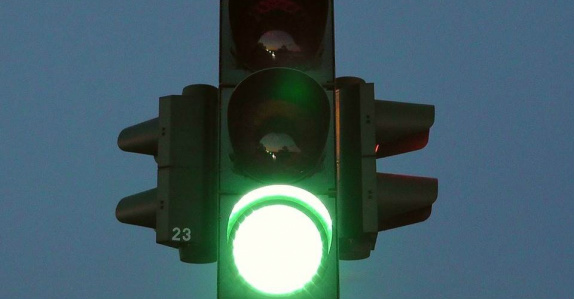 Dinamarca instala semáforos sustentáveis que dão prioridade a bicicletas e ônibus