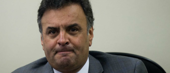 Aécio se torna principal alvo dos investigadores da Lava Jato, diz colunista