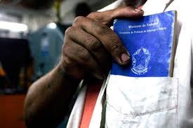 País abre 77.822 empregos com carteira e tem melhor janeiro desde 2012 País abre 77.822 empregos com carteira e tem melhor janeiro desde 2012