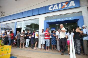 Previsão é que 30,2 milhões de trabalhadores sejam beneficiados com os saques
Arquivo/Agência Brasil