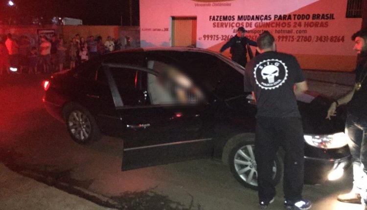 Motorista é executado com pelo menos 19 disparos na fronteira O homem morreu no local do crime. Porã News