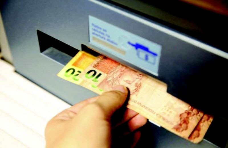 Estado paga salário dos servidores nesta semana e injeta R$ 395 milhões na economia Divulgação