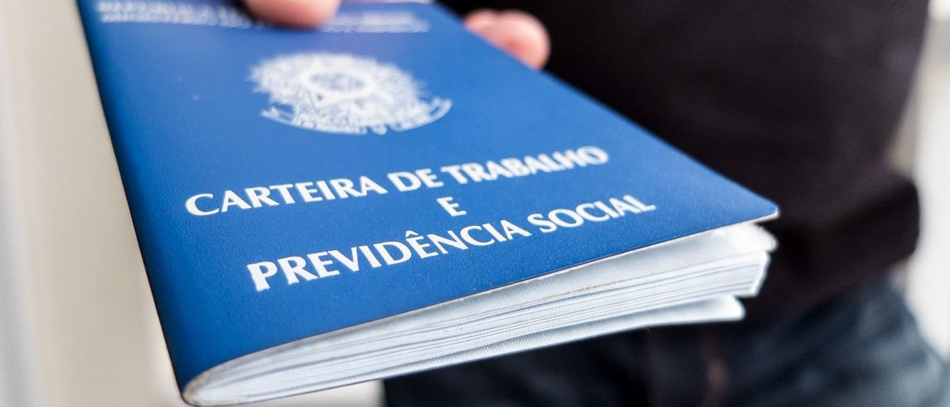 Vaga formal cai ao menor nível em 5 anos Vaga formal cai ao menor nível em 5 anos