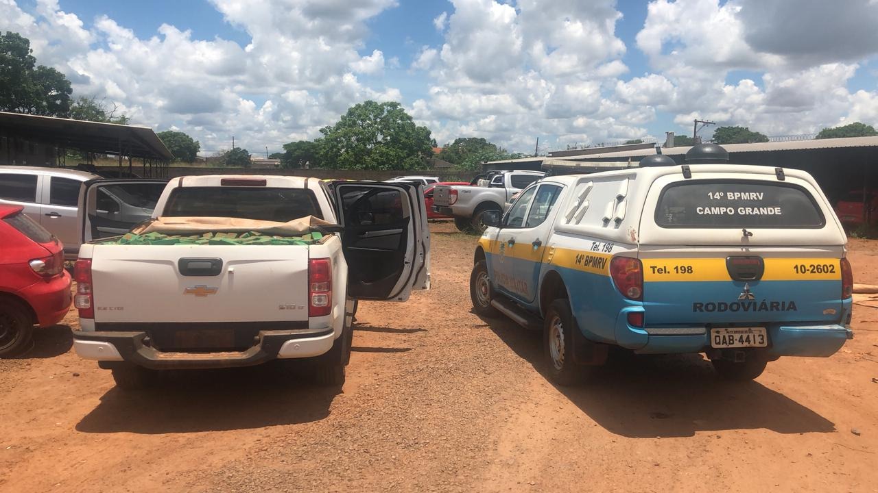 Polícia Rodoviária apreende caminhonete com mais de uma tonelada de maconha