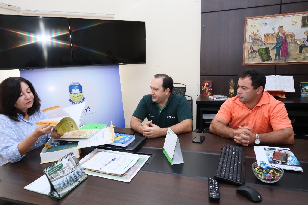 Programa ‘A União Faz a VIDA’ foi apresentado à prefeita Délia Razuk pelo assessor de Desenvolvimento do Cooperativismo Alessandro Azambuja – A. Frota