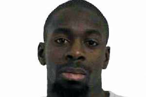 'Telefone mal desligado' teria traído sequestrador em Paris O momento-chave teria ocorrido quando eles ouviram o sequestrador fazer uma última reza, como se previsse que iria morrer
Foto: AFP