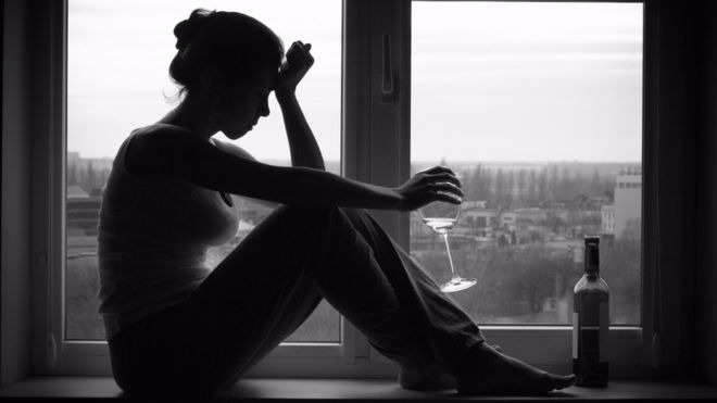 Em grupos de apoio mistos, as mulheres não encontram um ambiente que atenda suas necessidades; familiares também apoiam menos, segundo especialistas
GETTY IMAGES