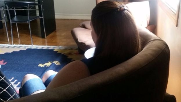 Camila perdeu os amigos durante o tratamento do vício: 