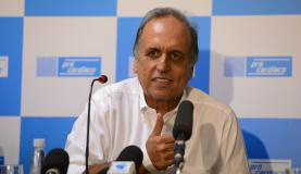 Diagnosticado com câncer raro, Pezão anuncia licença de 30 dias De acordo com a equipe médica, o câncer diagnosticado no governador é incomum, agressivo, mas potencialmente curáve (Foto:lFernando Frazão/Agência Brasil)