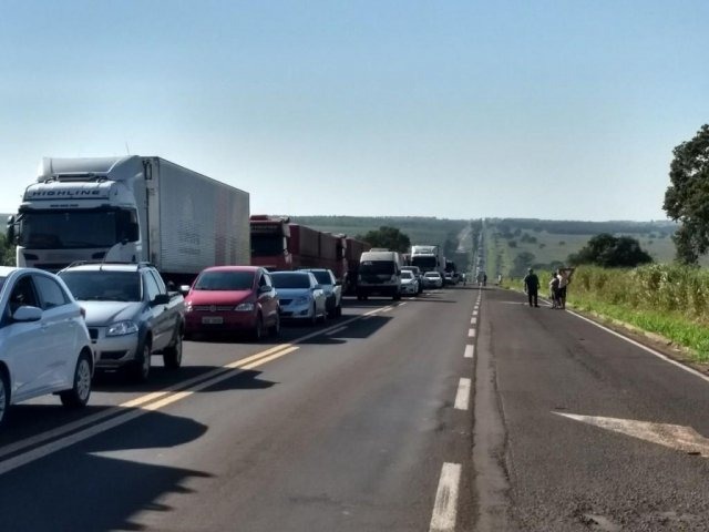 Protestos são encerrados e rodovias liberadas em MS Protestos são encerrados e rodovias liberadas em MS